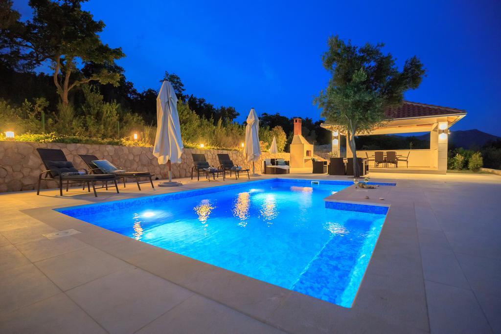 Hedera Estate, Villa Hedera VII ซาตอน ภายนอก รูปภาพ